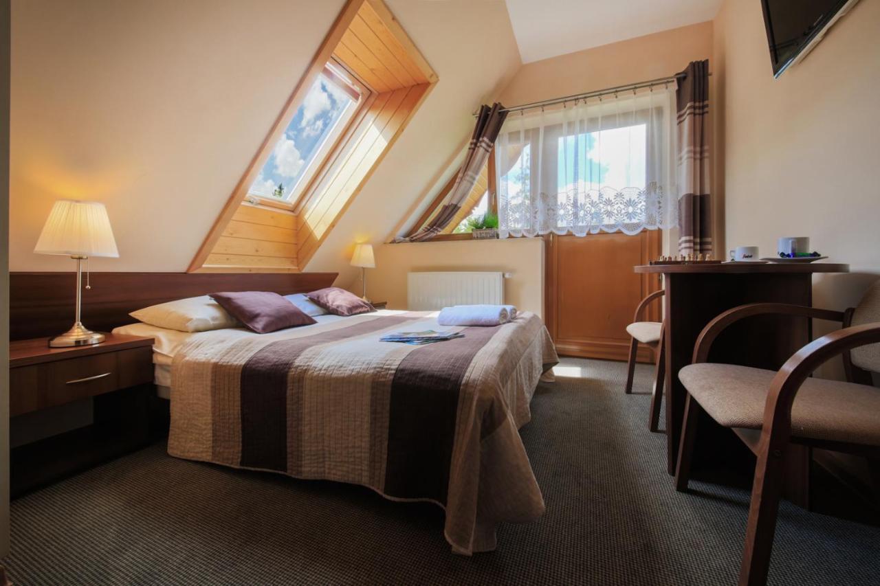 Doppelzimmer mit Balkon