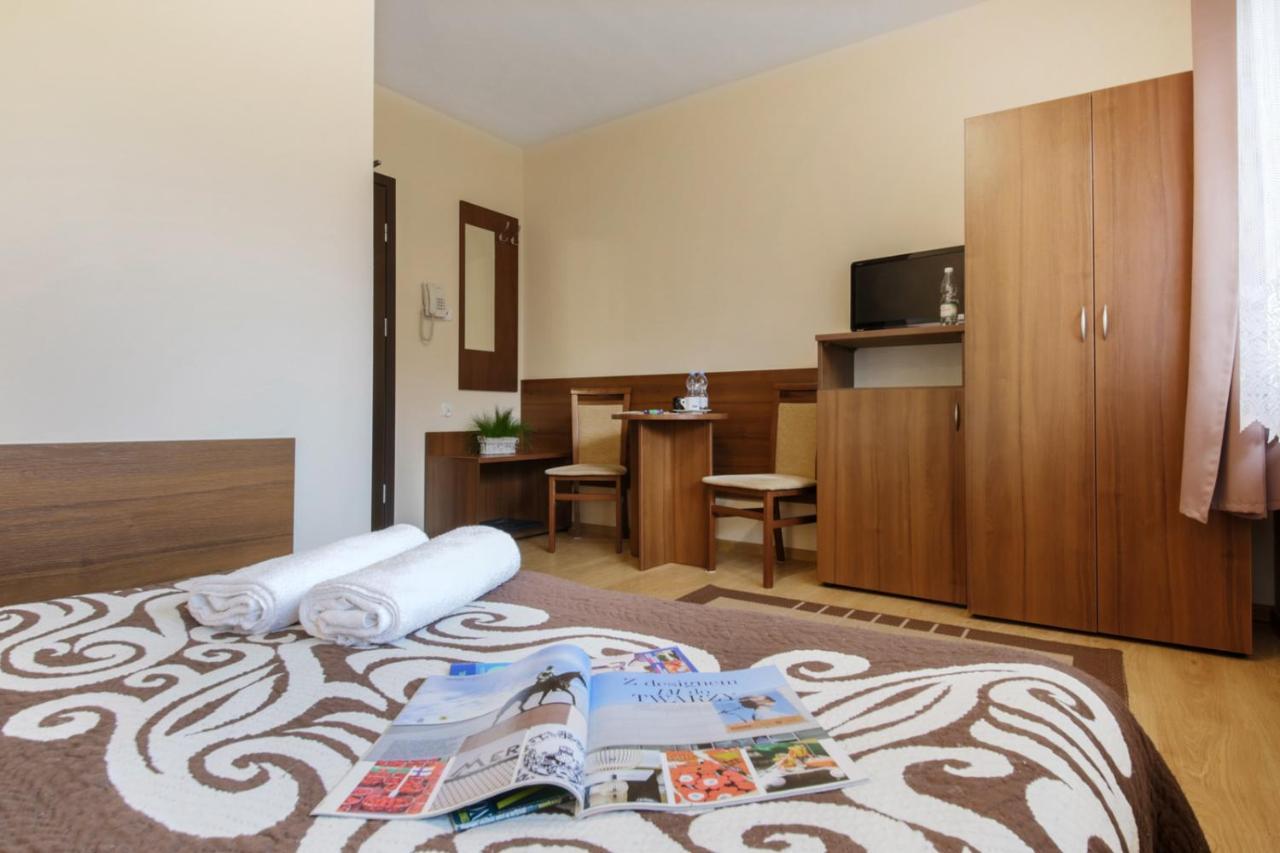 Doppelzimmer mit Balkon