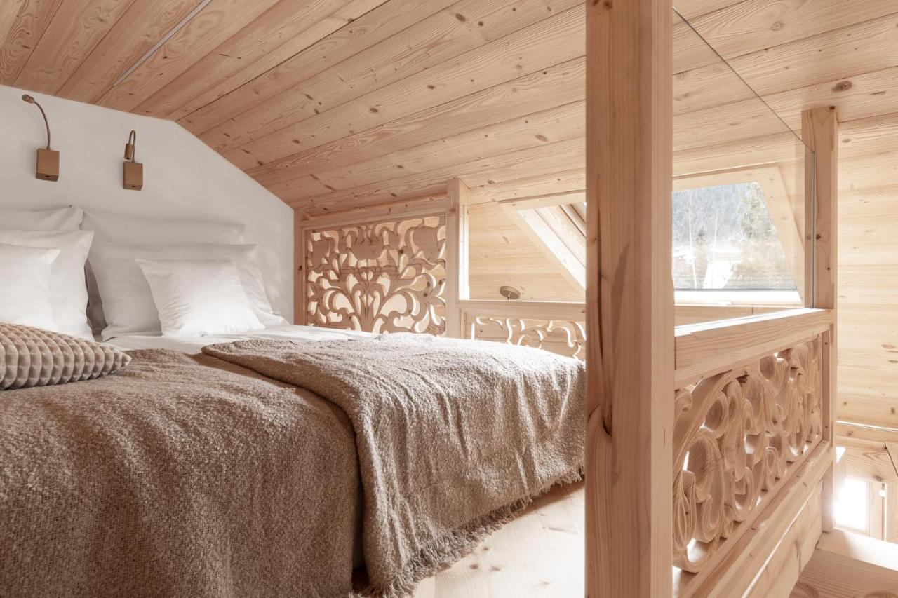 Deluxe Double Room with Balcony and Mountain View - Mezzanine